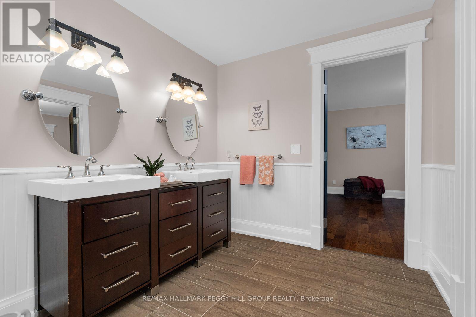 185 Skylark Road, Tiny, ON