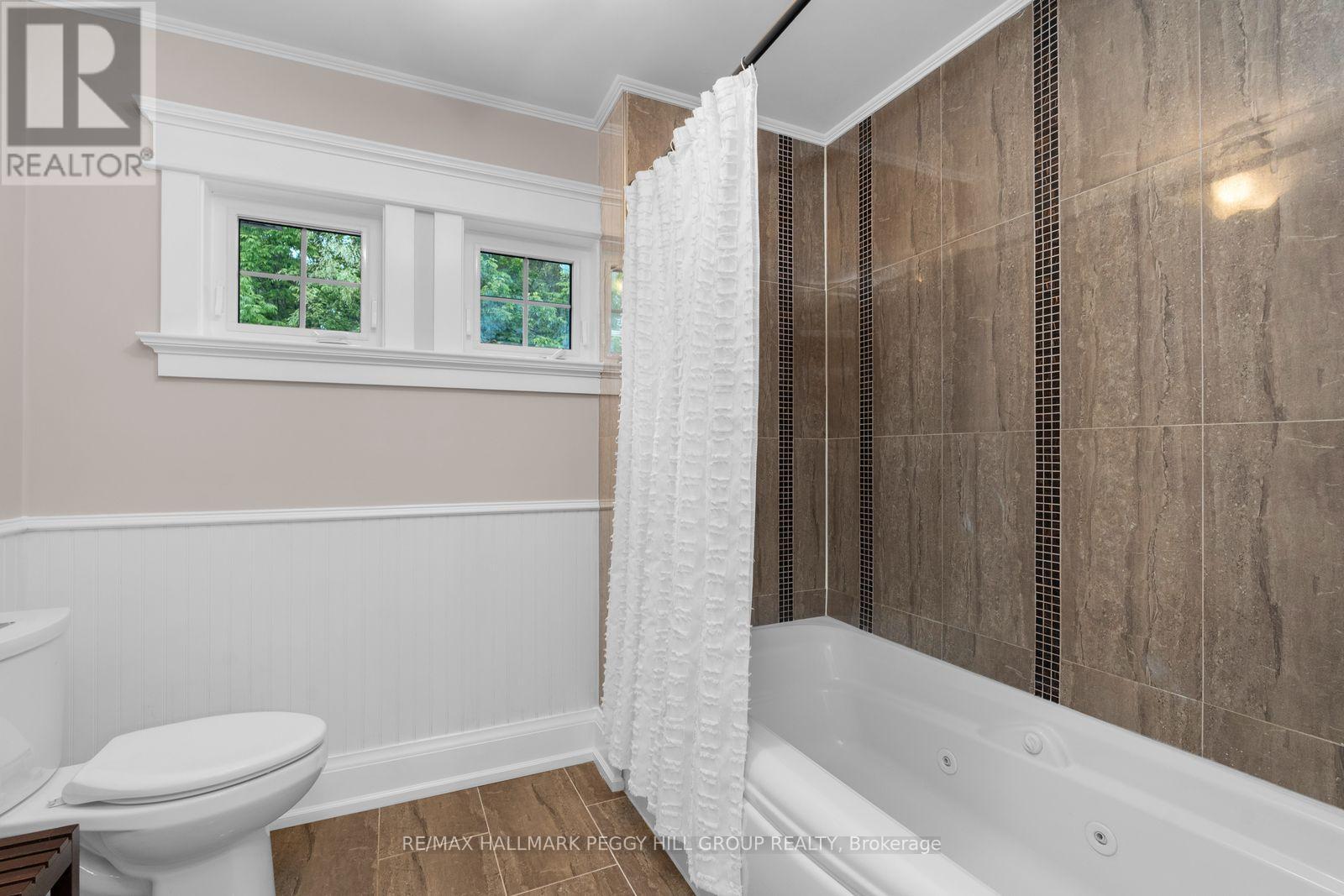 185 Skylark Road, Tiny, ON