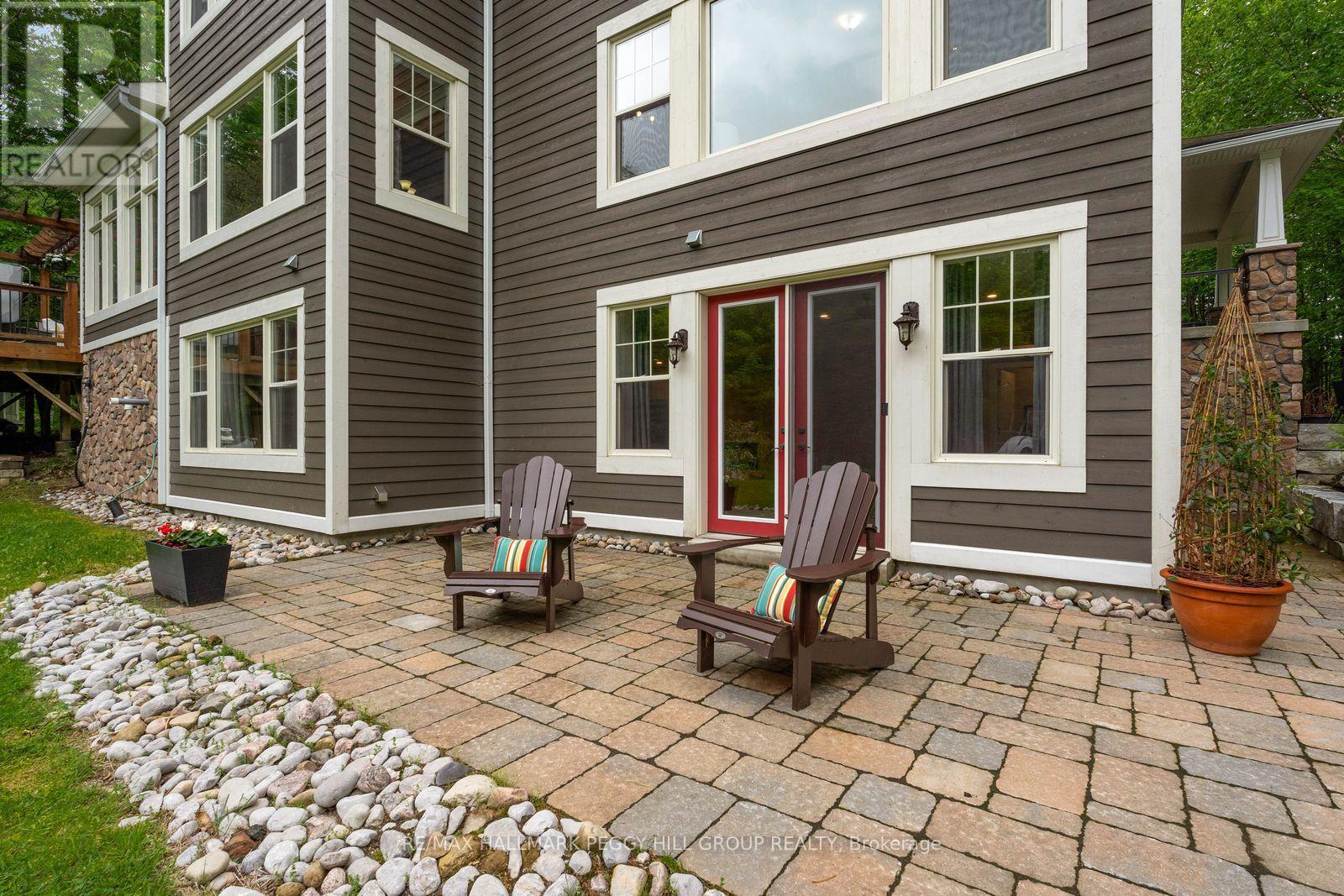 185 Skylark Road, Tiny, ON