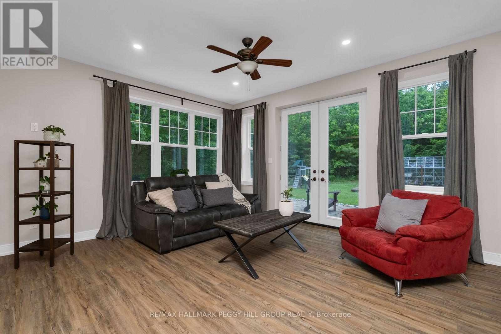 185 Skylark Road, Tiny, ON