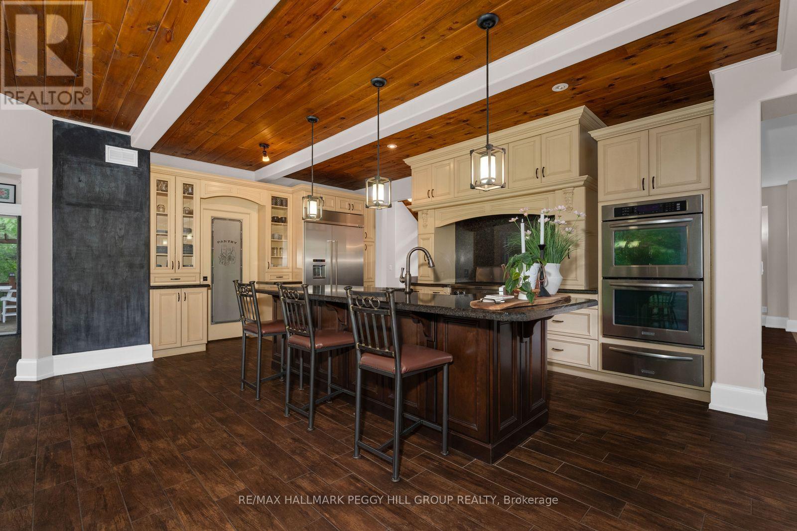 185 Skylark Road, Tiny, ON