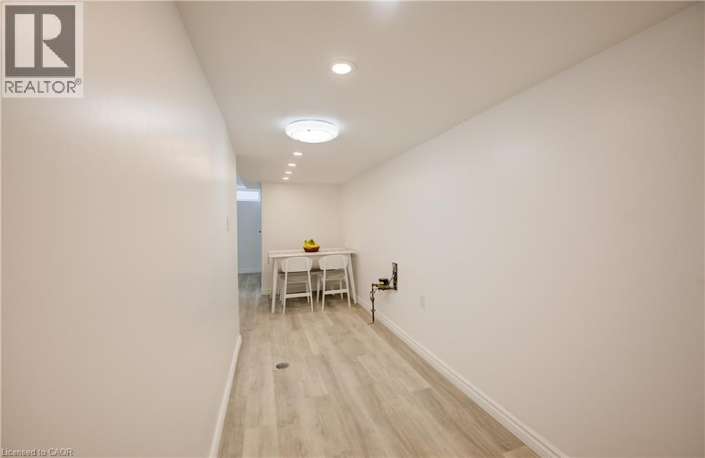 152 Clark Avenue, Kitchener, ON - Indoor Photo Showing Other Room