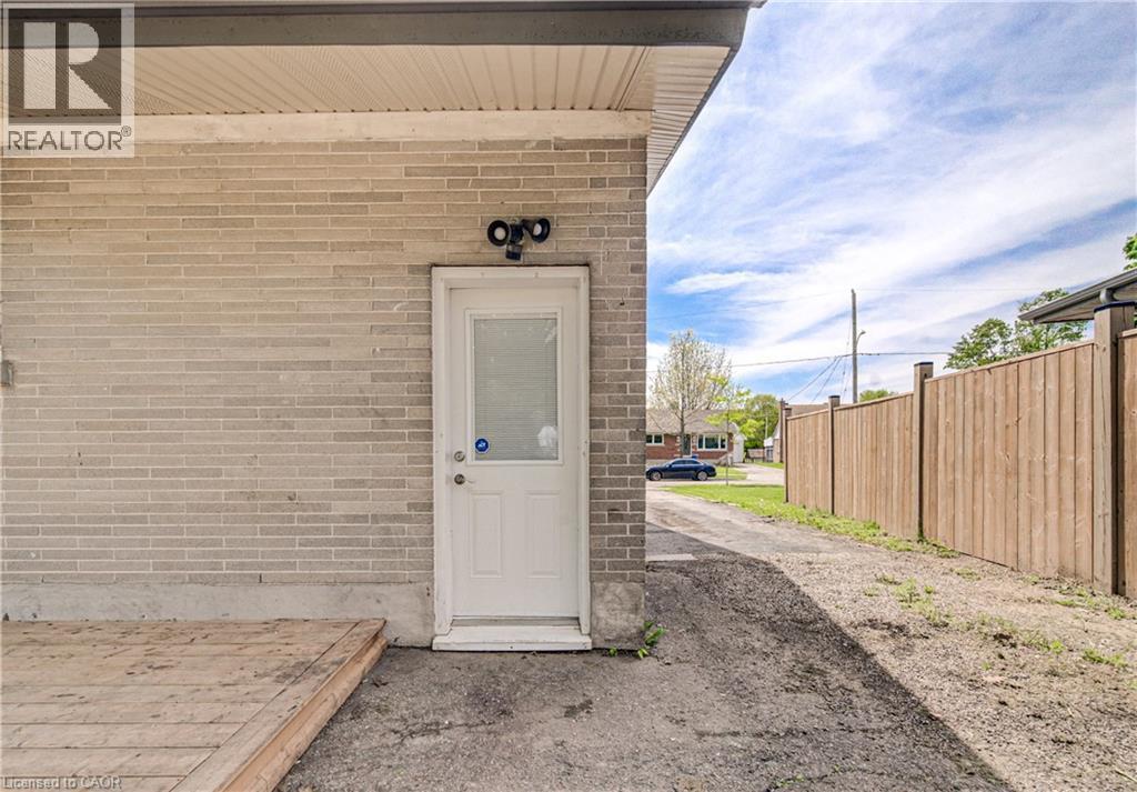 152 Clark Avenue, Kitchener, ON - Outdoor With Exterior