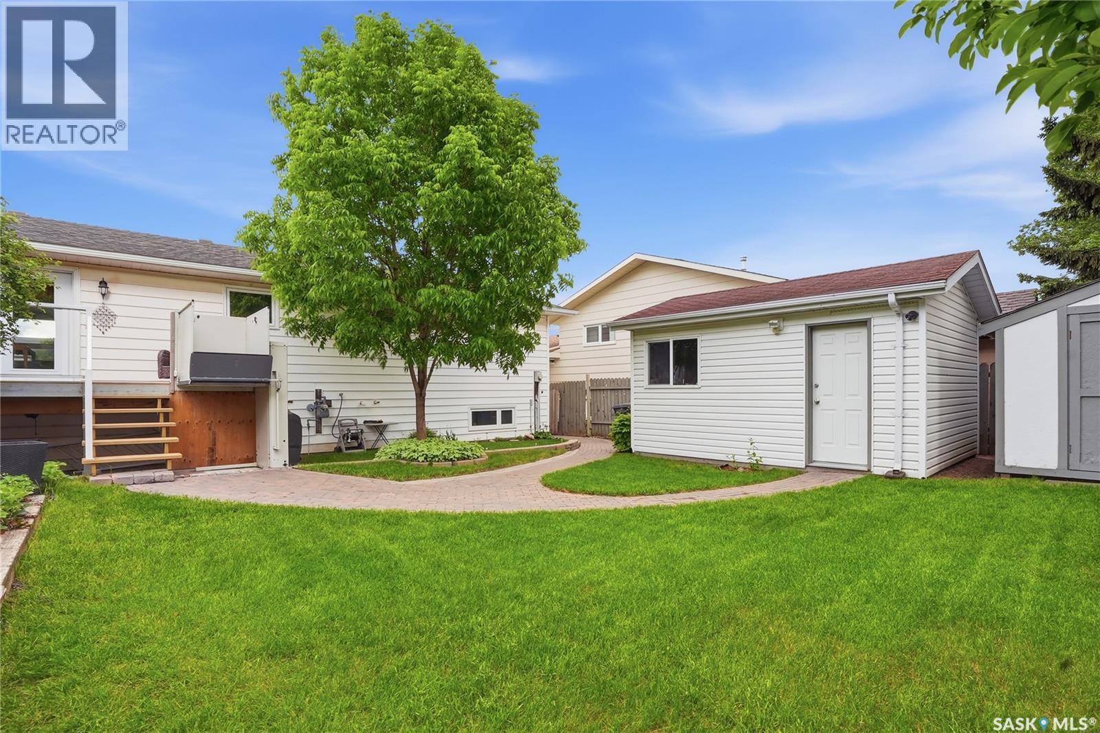 447 Ball Way, Saskatoon, SK