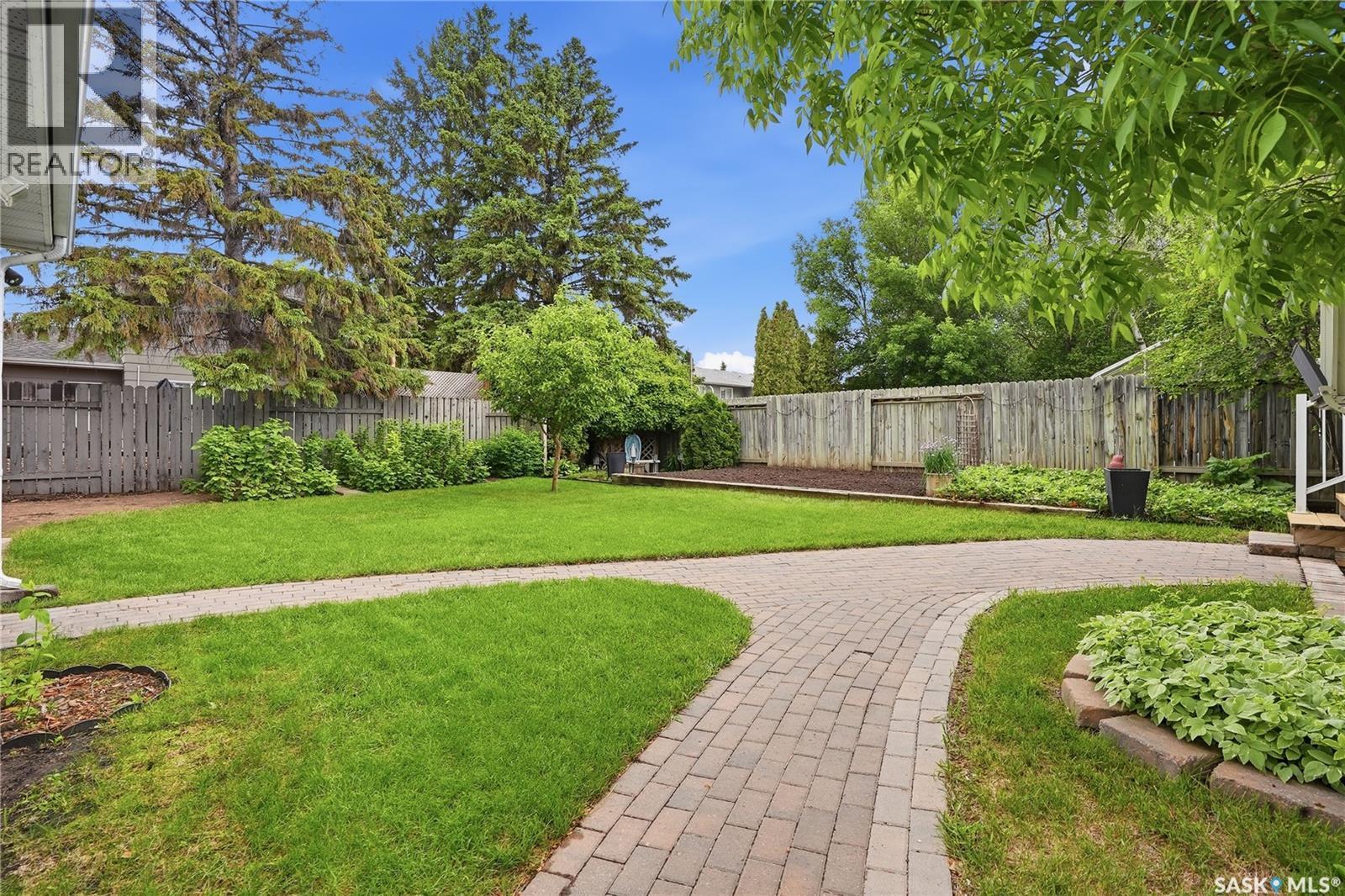 447 Ball Way, Saskatoon, SK