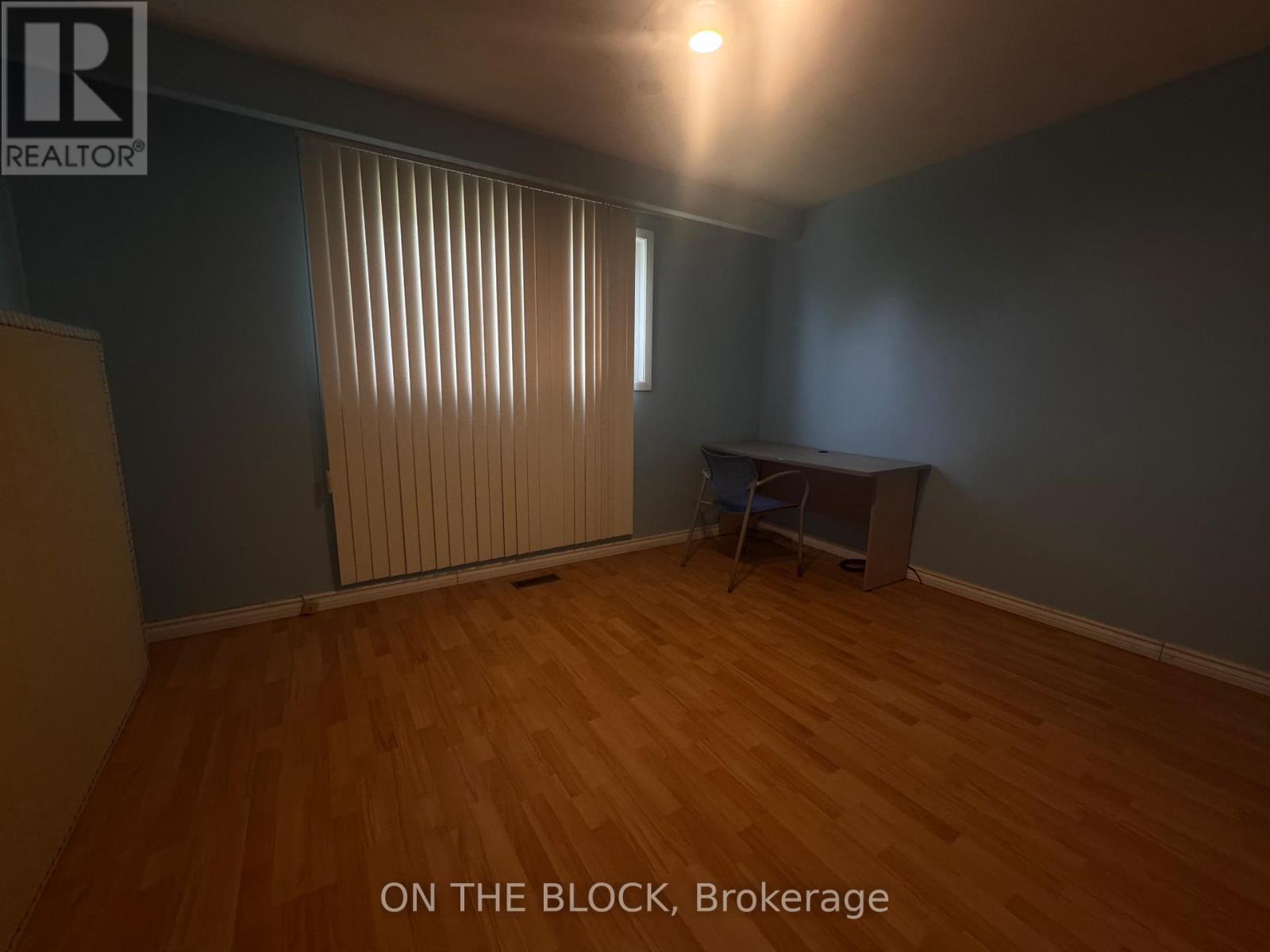 33 Harrington Crescent, Toronto, ON