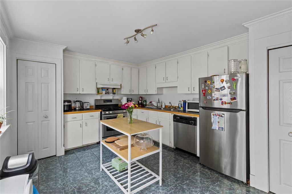 143 Gower Street, St. John'S, NL