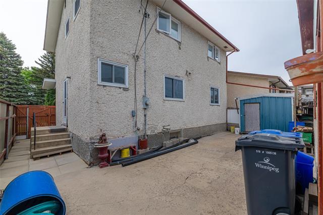 50 Inglis St, Winnipeg, MB