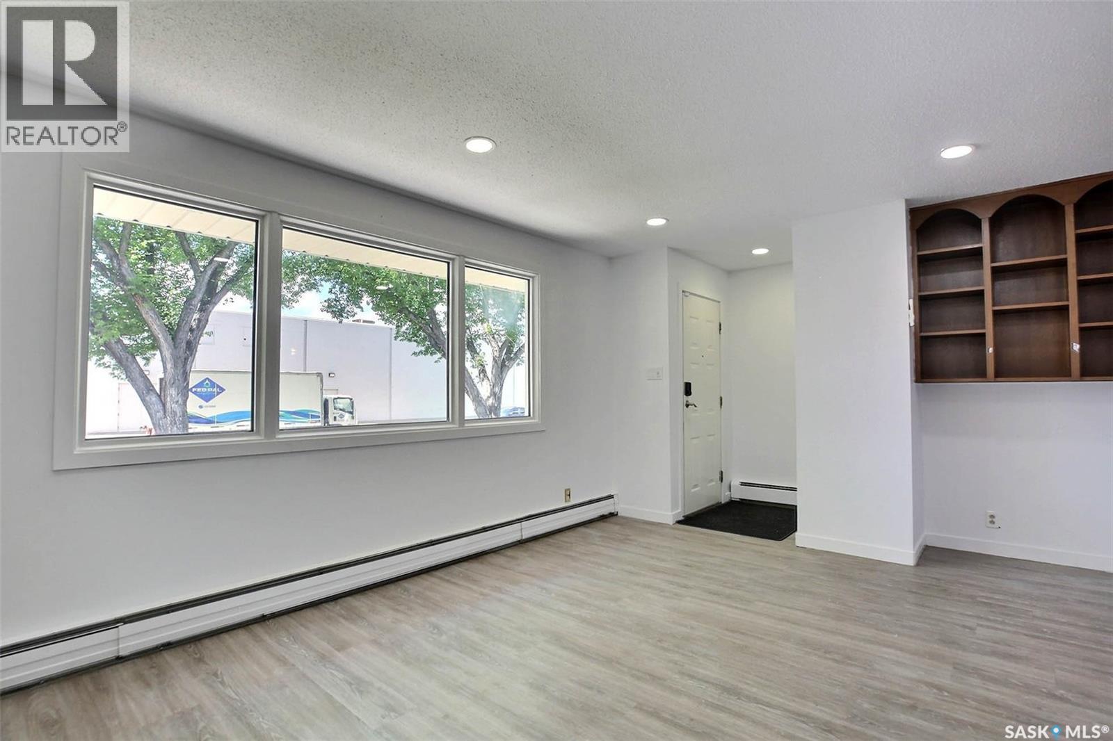 243 Smith Street N, Regina, SK