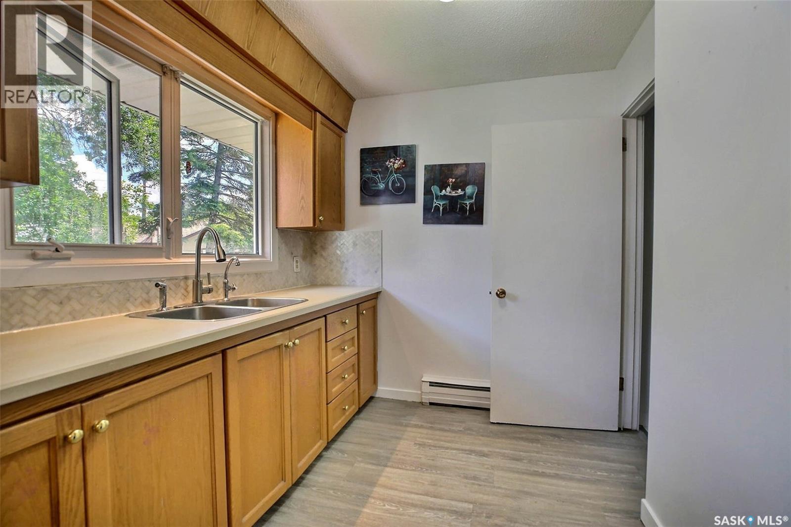 243 Smith Street N, Regina, SK