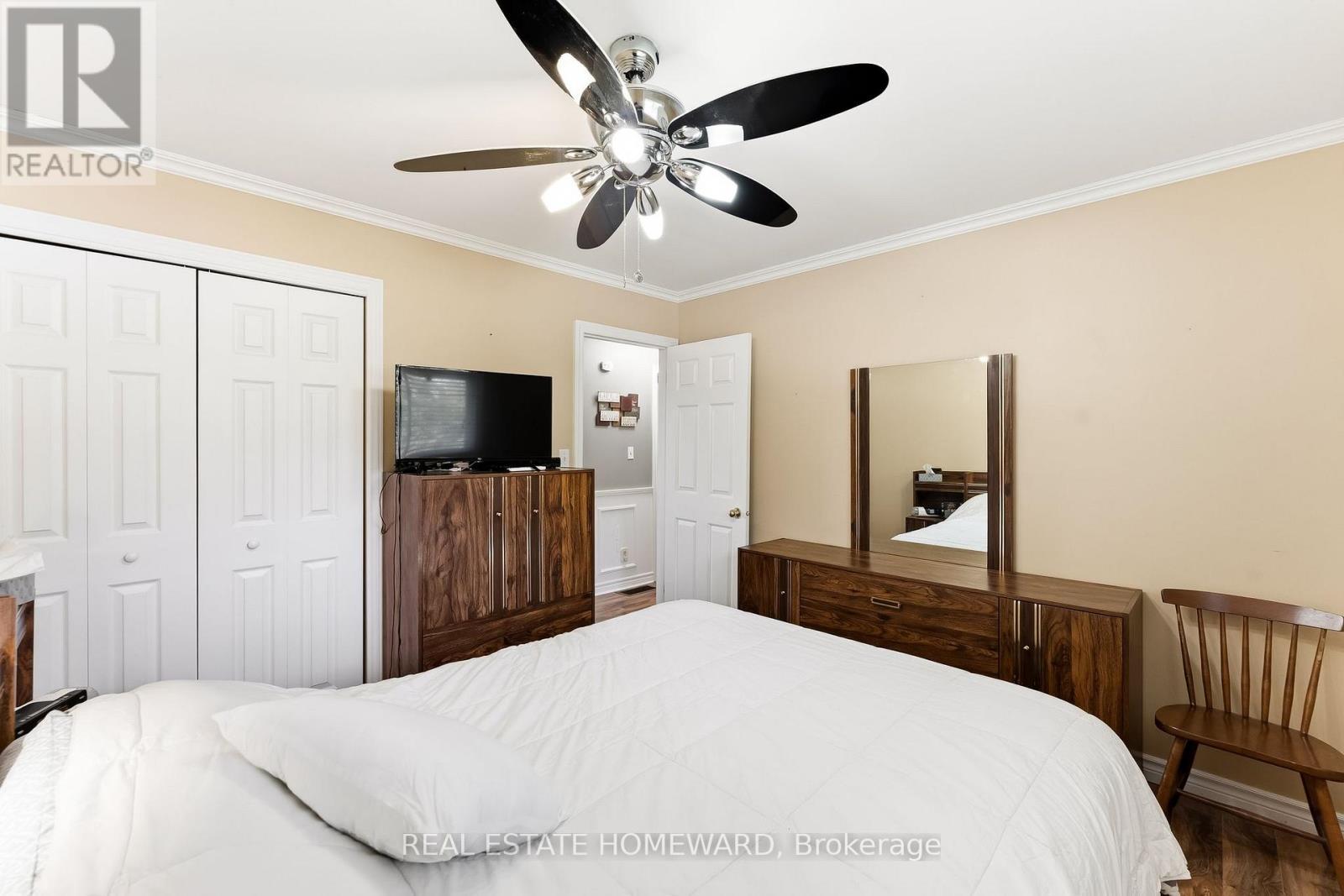 10 Cory Crescent, Quinte West, ON