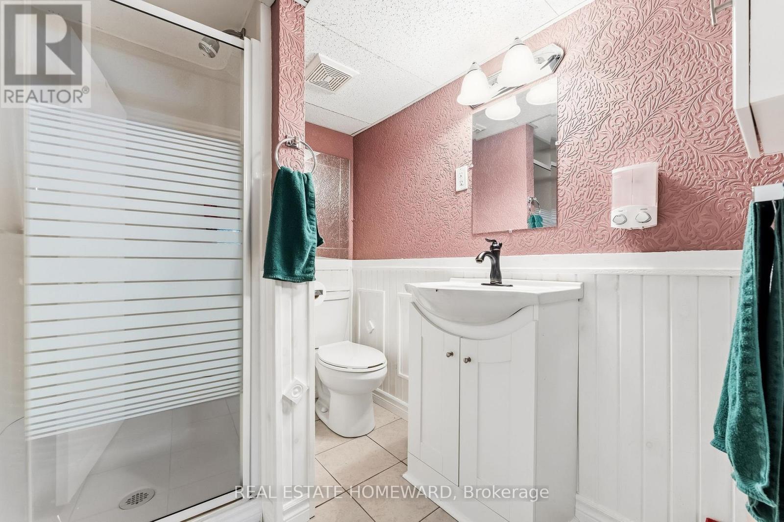 10 Cory Crescent, Quinte West, ON