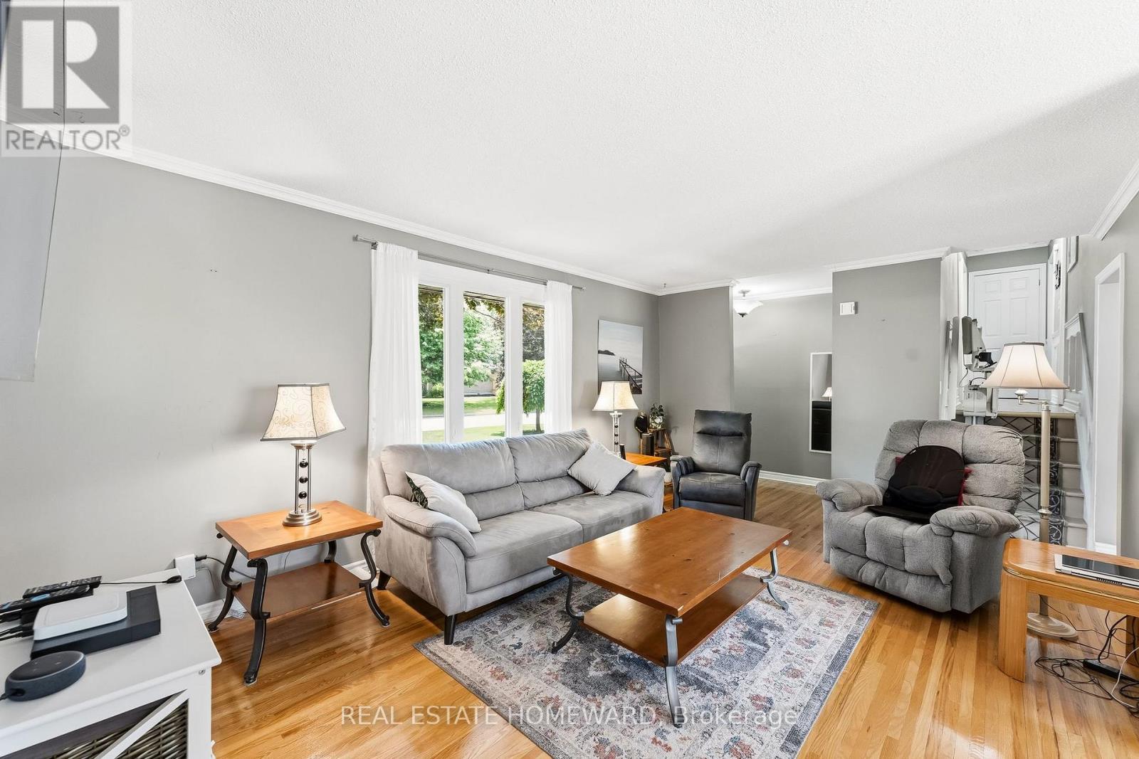 10 Cory Crescent, Quinte West, ON