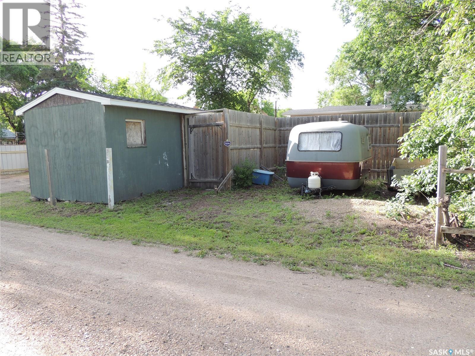 826 Albert Street, Estevan, SK
