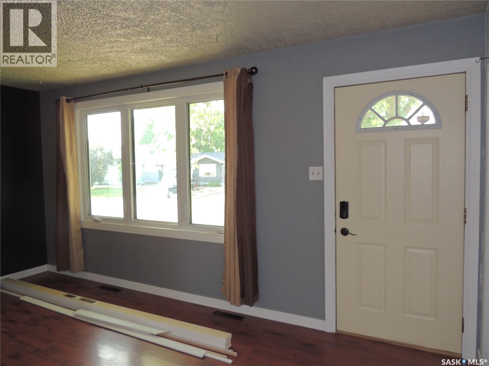 826 Albert Street, Estevan, SK