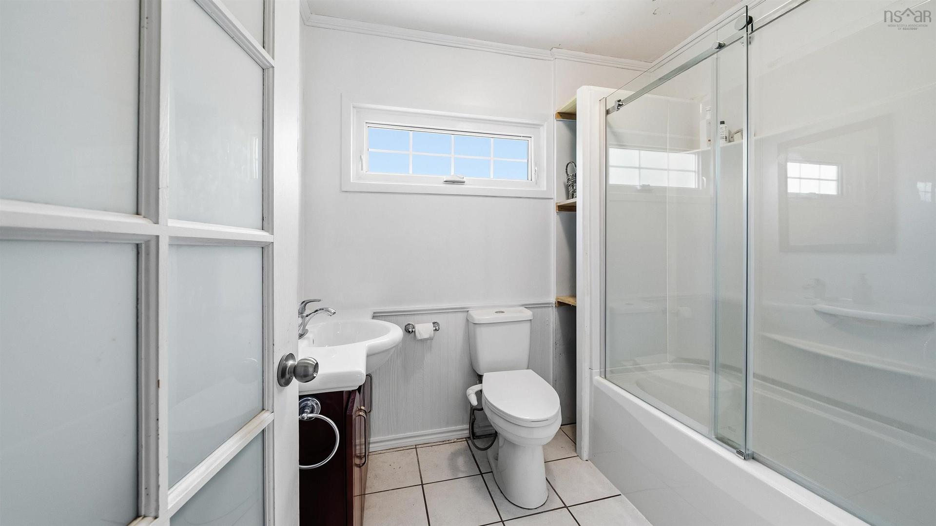 530 Spring Avenue, Dartmouth, NS
