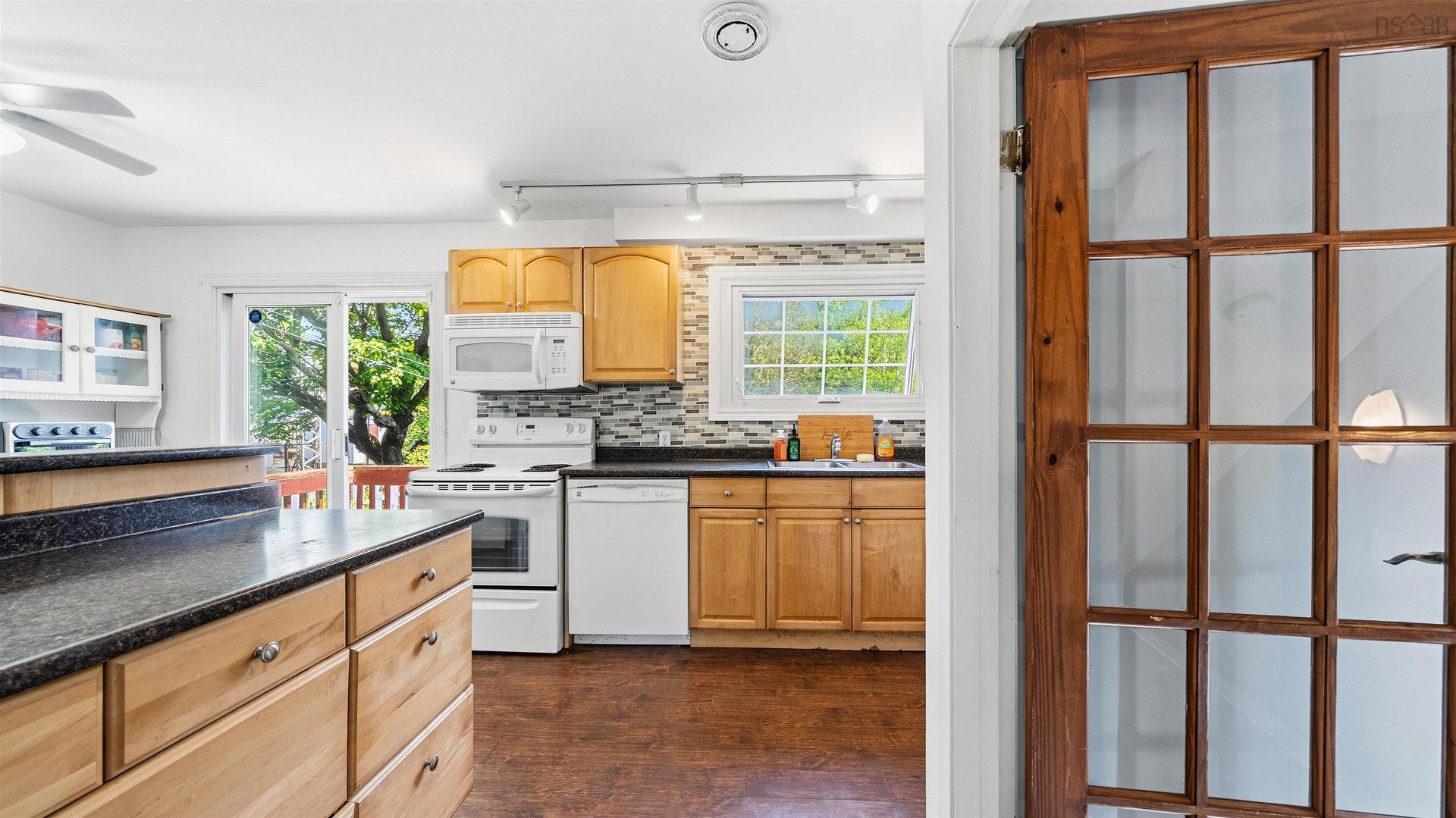 530 Spring Avenue, Dartmouth, NS