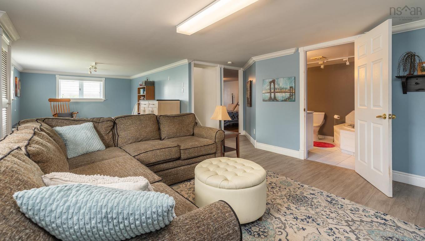 556 Brunswick Street, Yarmouth, NS
