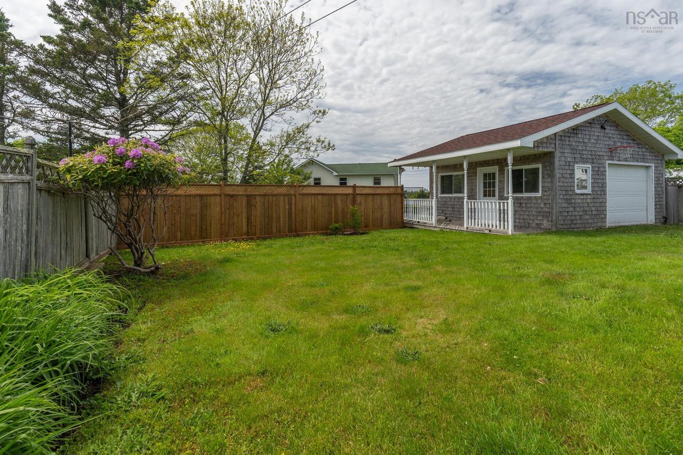 556 Brunswick Street, Yarmouth, NS