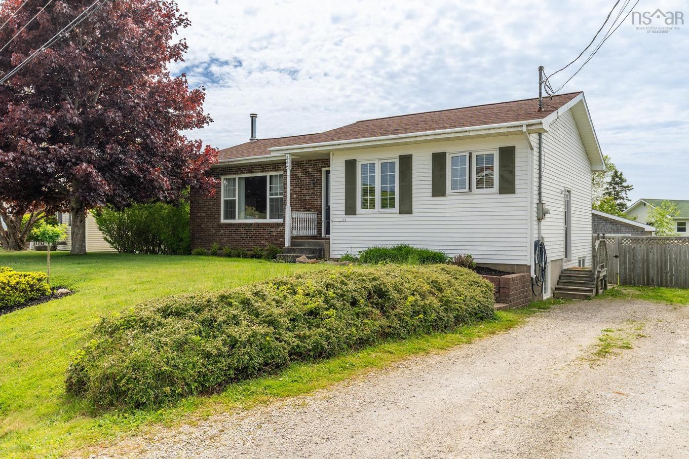 556 Brunswick Street, Yarmouth, NS