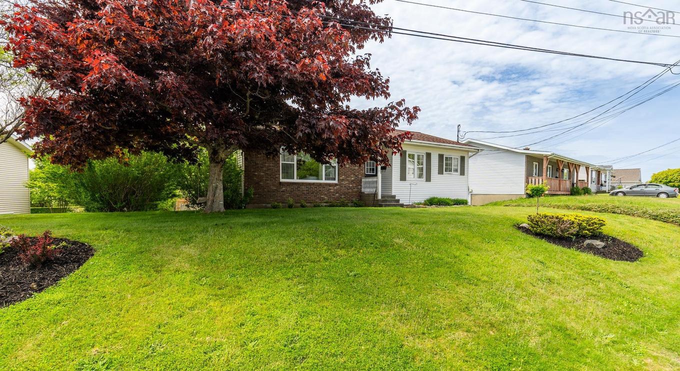 556 Brunswick Street, Yarmouth, NS