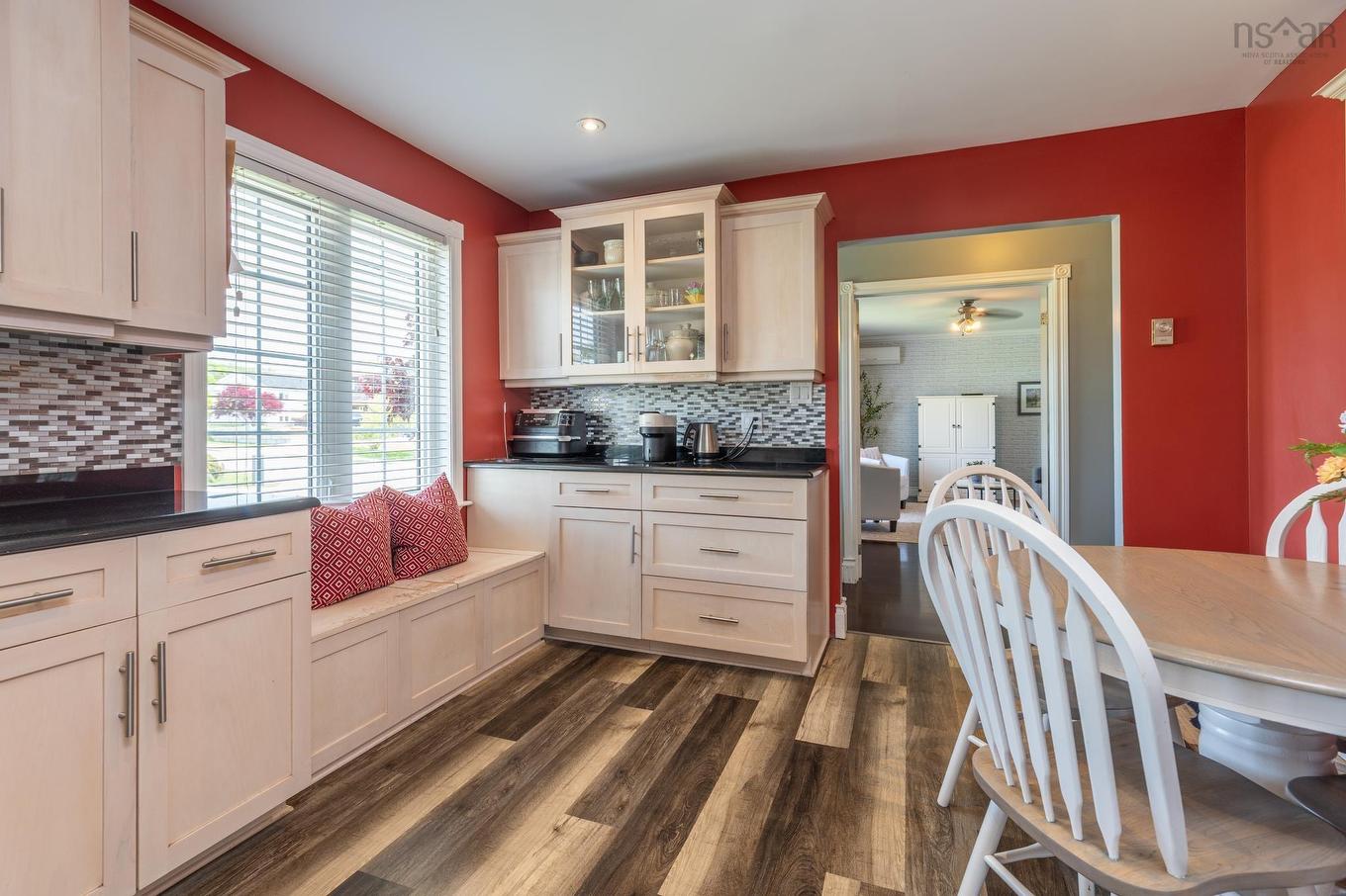 556 Brunswick Street, Yarmouth, NS