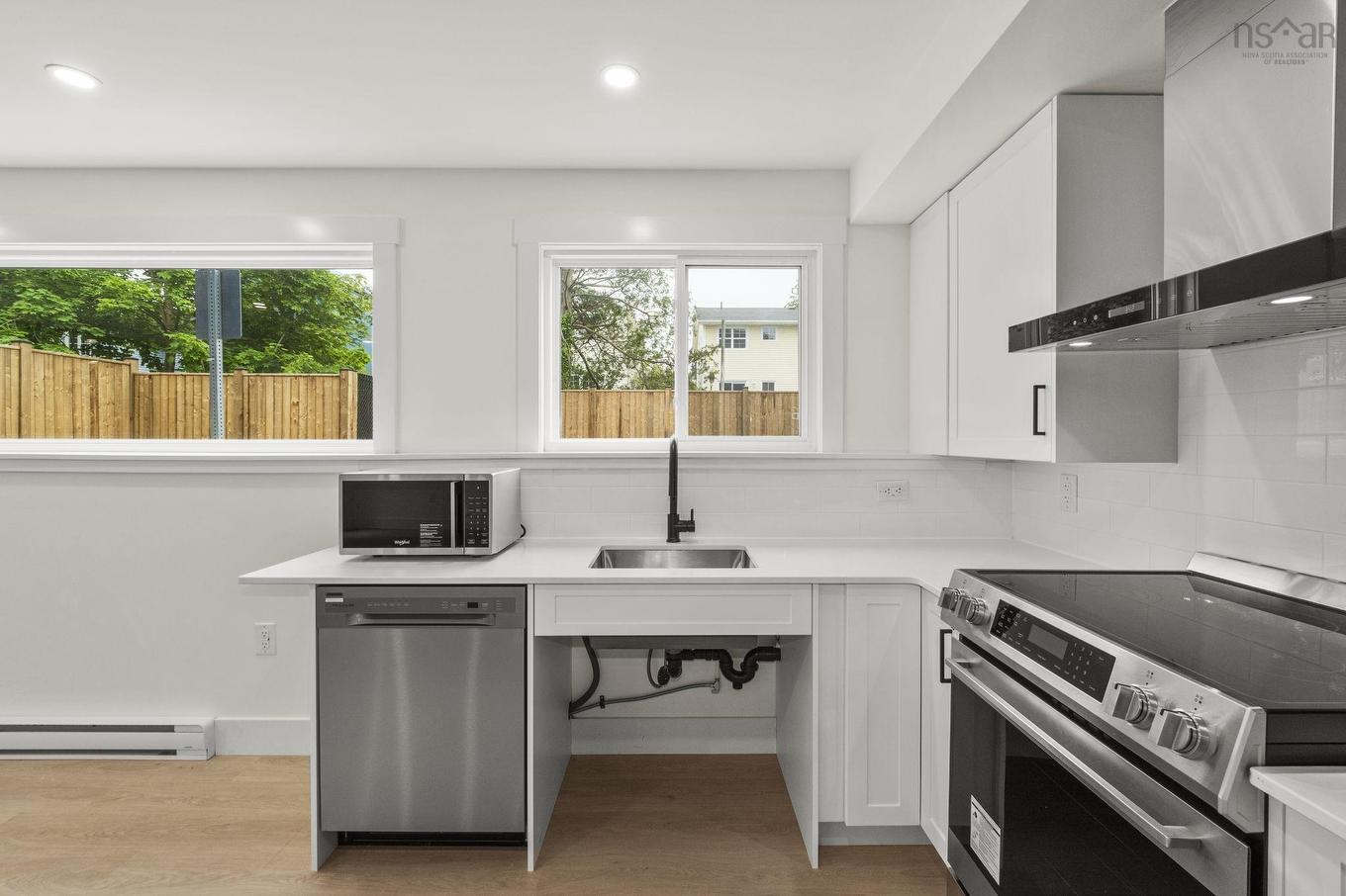 1 5698 Normandy Drive, Halifax, NS