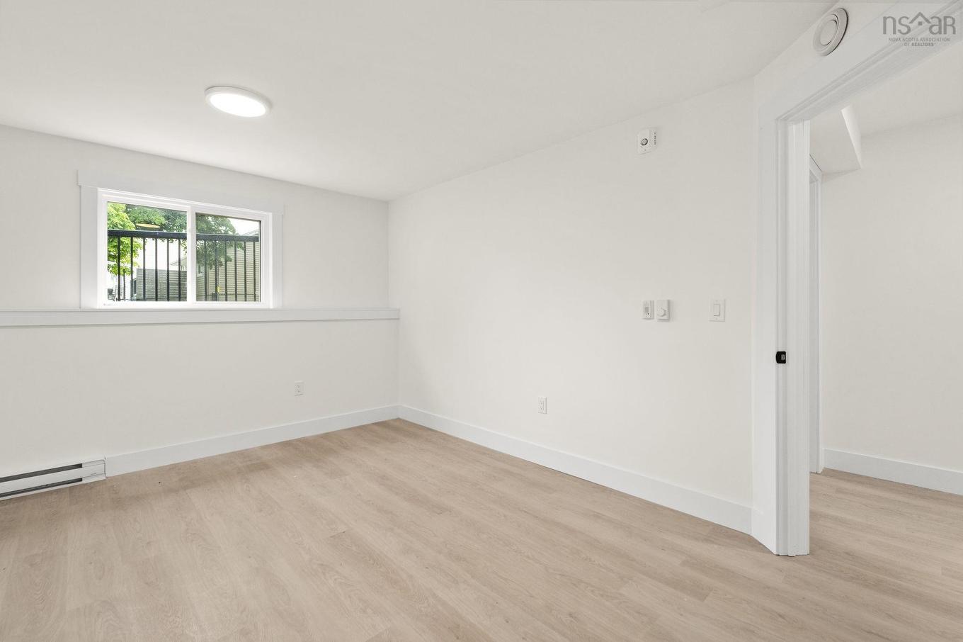 1 5698 Normandy Drive, Halifax, NS