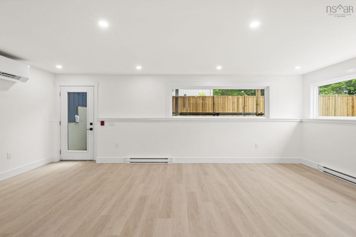 1 5698 Normandy Drive, Halifax, NS