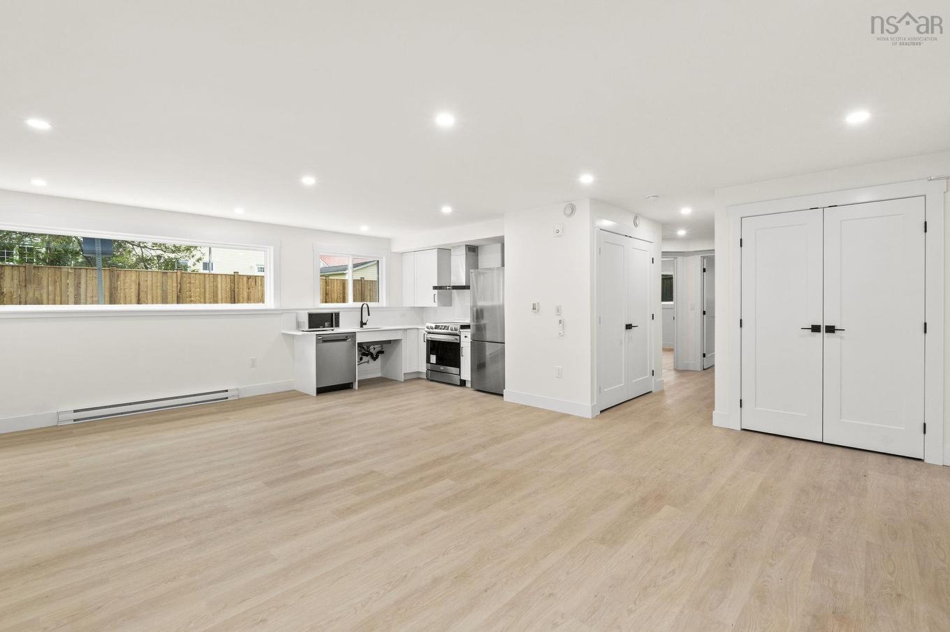 1 5698 Normandy Drive, Halifax, NS