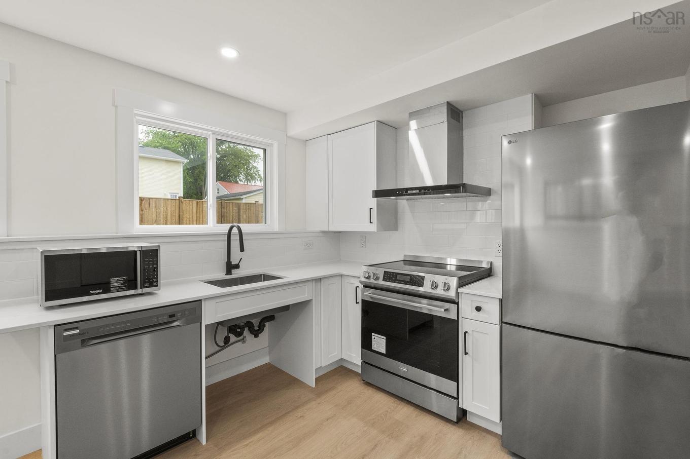 1 5698 Normandy Drive, Halifax, NS