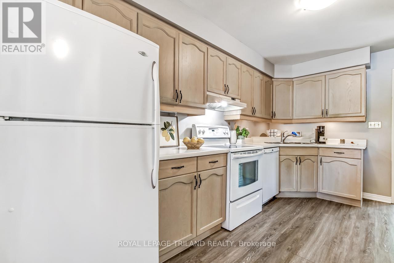 122 Manor Road, St. Thomas, ON