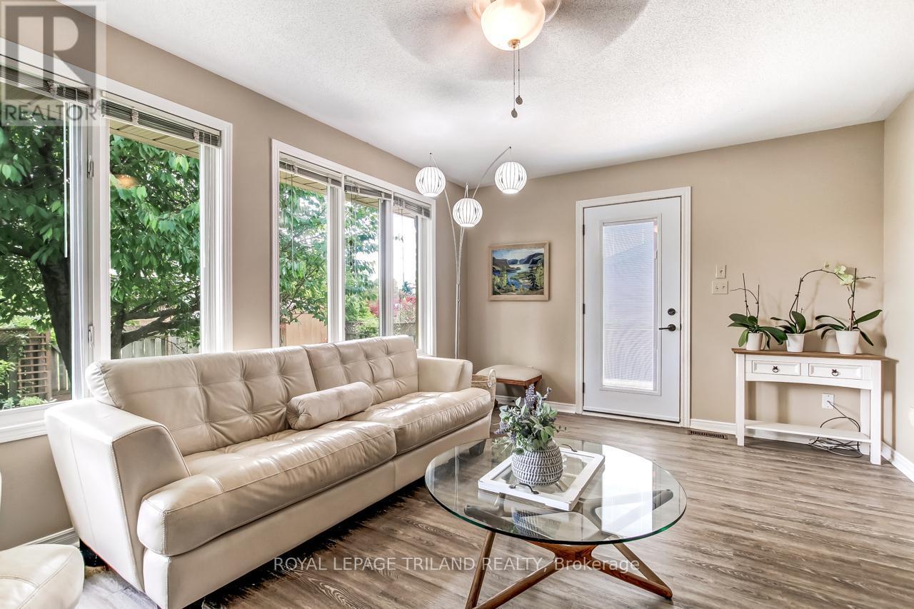 122 Manor Road, St. Thomas, ON