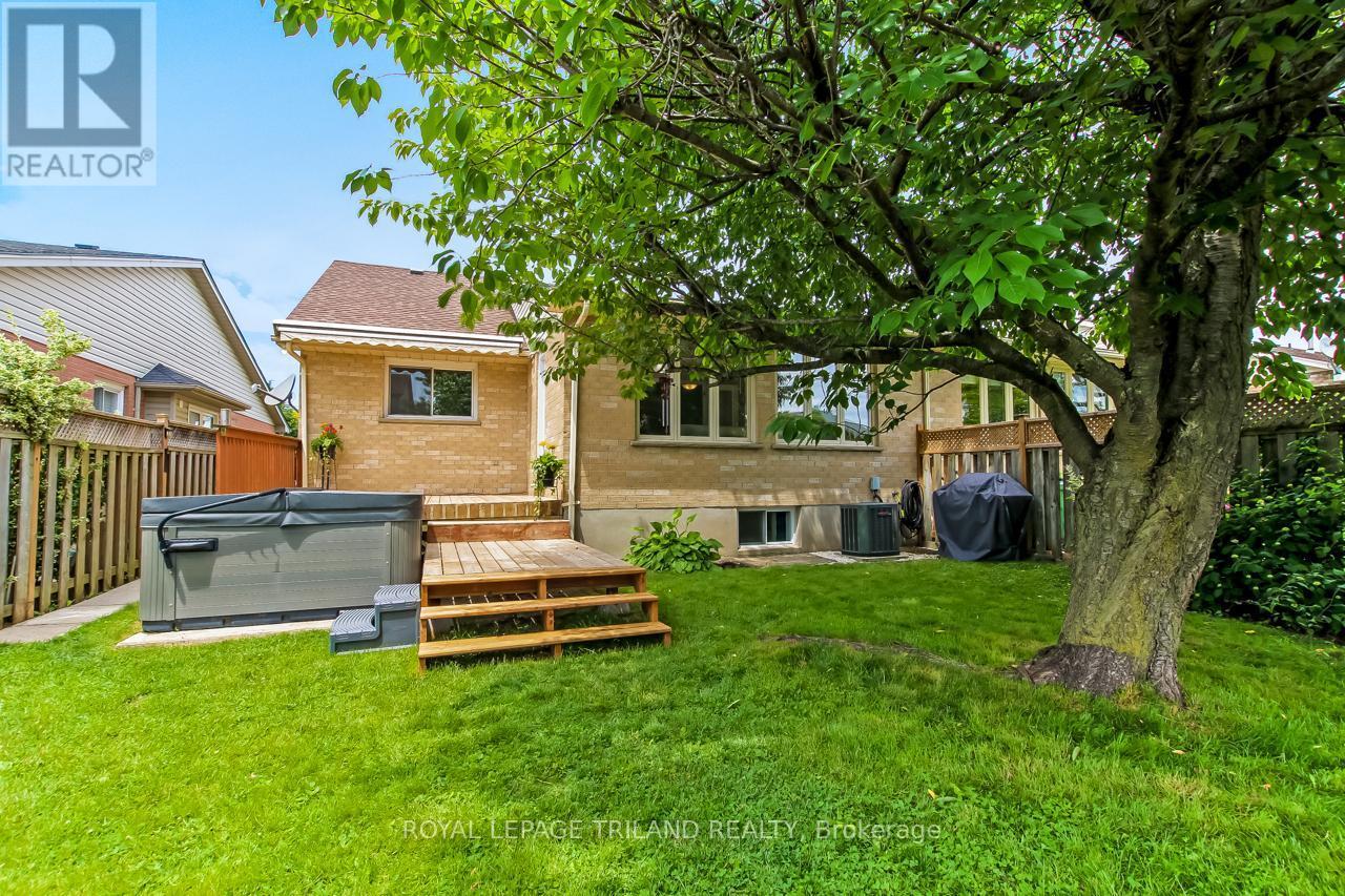 122 Manor Road, St. Thomas, ON