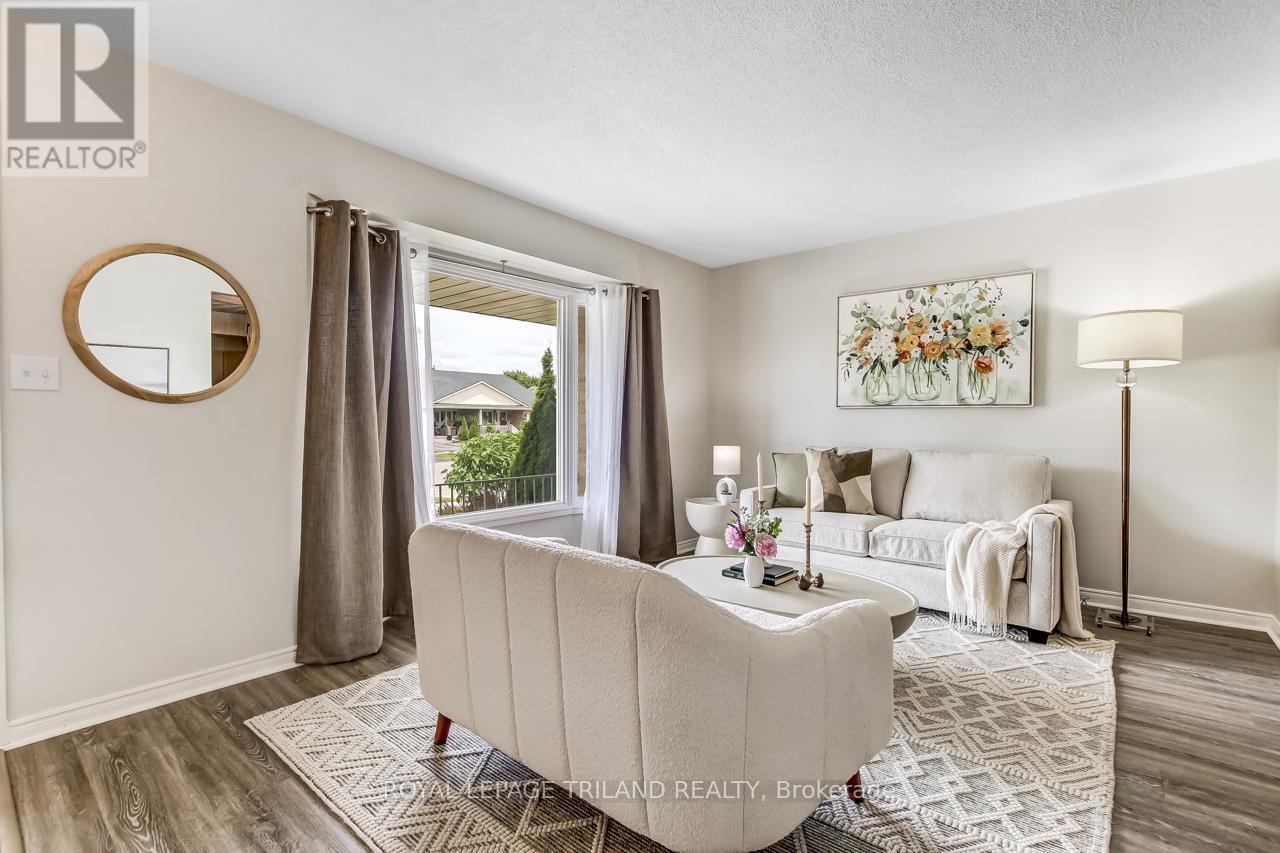 122 Manor Road, St. Thomas, ON