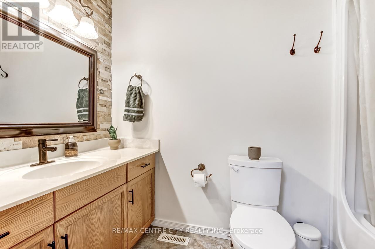 96 Carrie Crescent, St. Thomas, ON