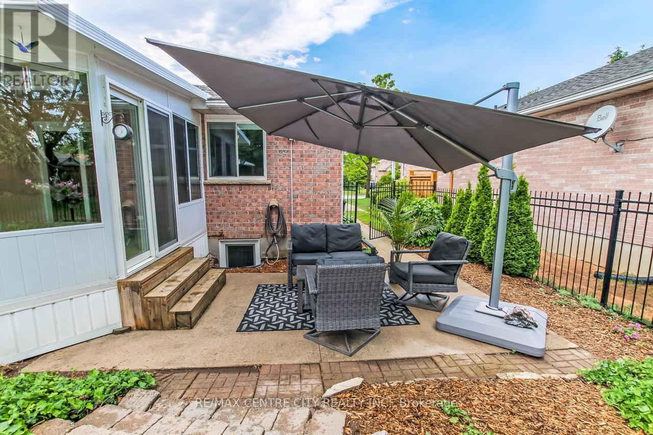 96 Carrie Crescent, St. Thomas, ON