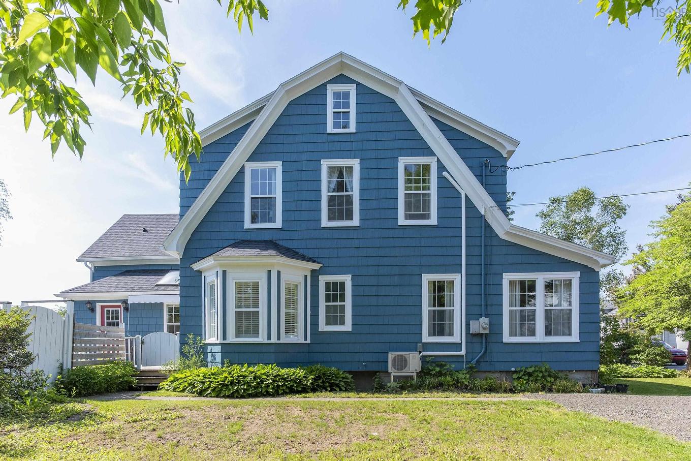 145 Commercial Street, Middleton, NS