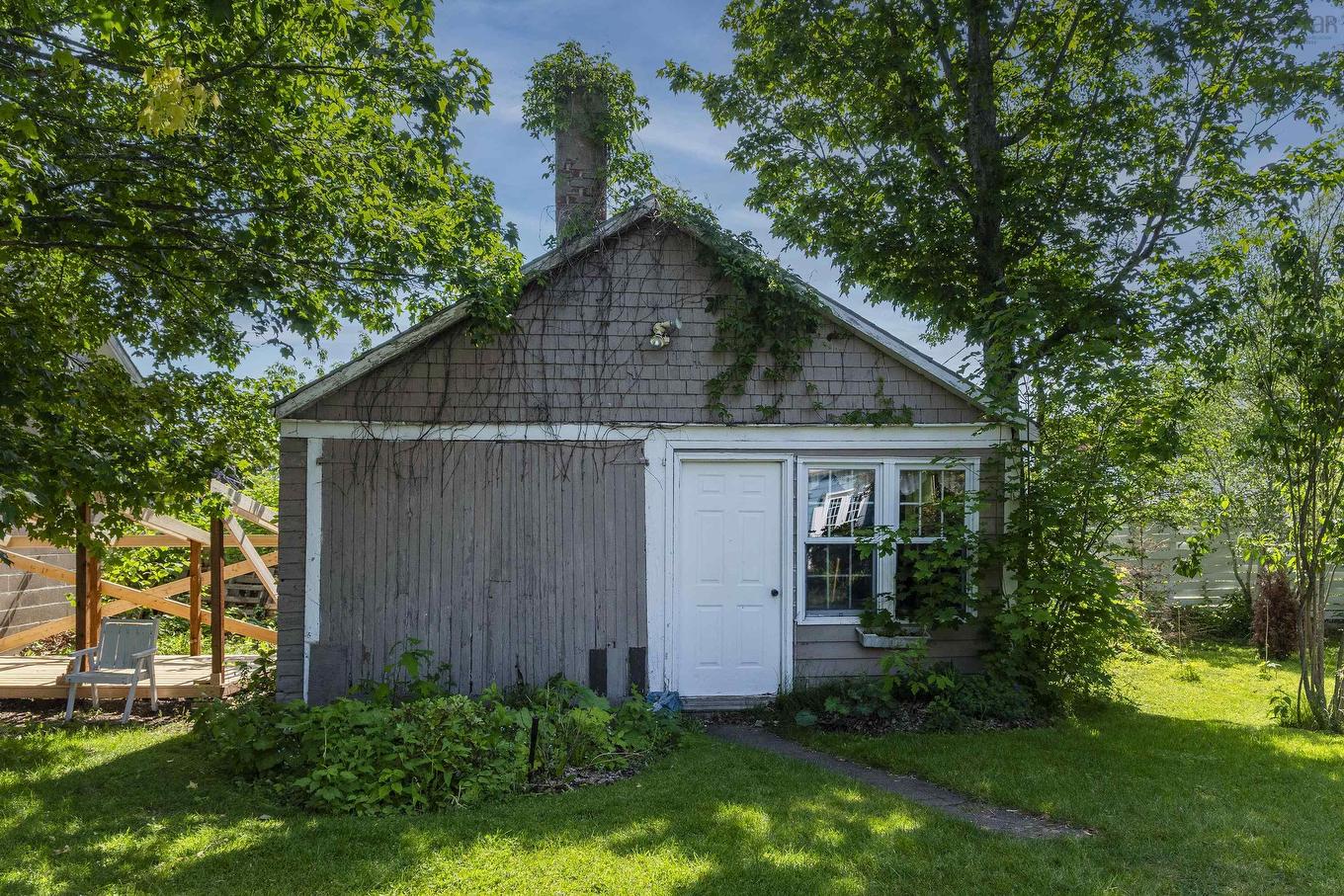 145 Commercial Street, Middleton, NS