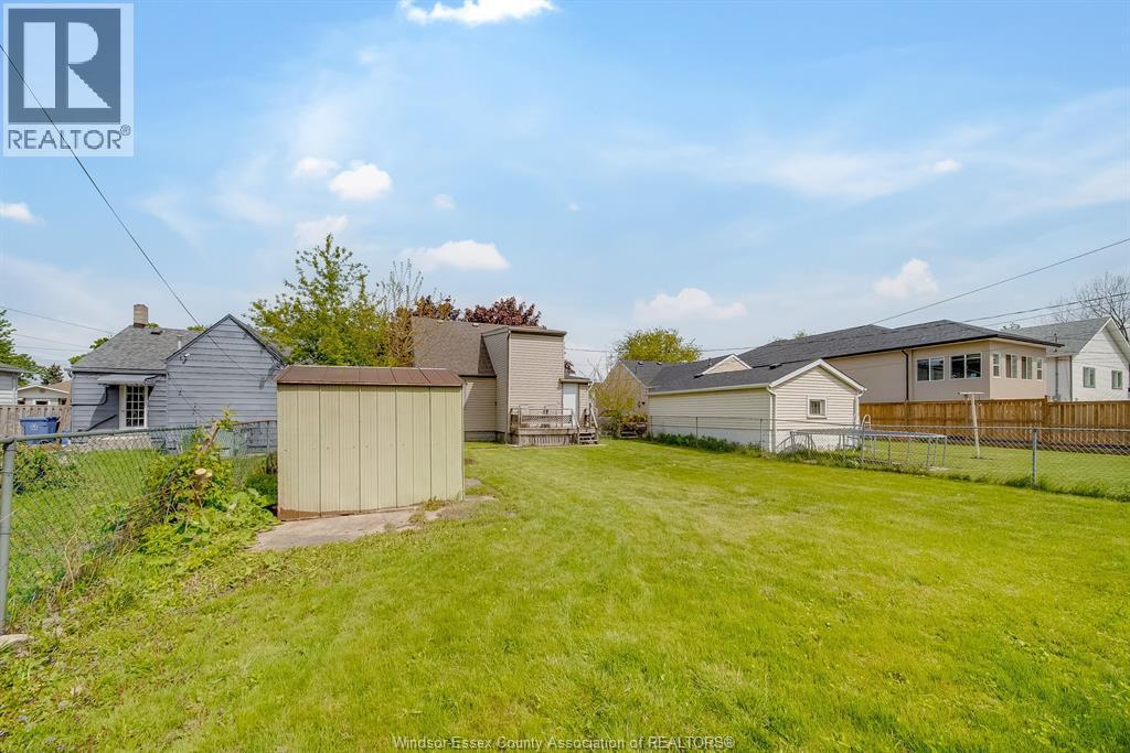 623 Edinborough, Windsor, ON