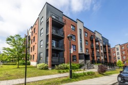 303-17000 Boul. Gouin E. Montréal (Rivière-Des-Prairies/Pointe-Aux-Trembles), QC H1A 0E3