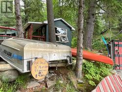 Aluminum boat negotiable - 