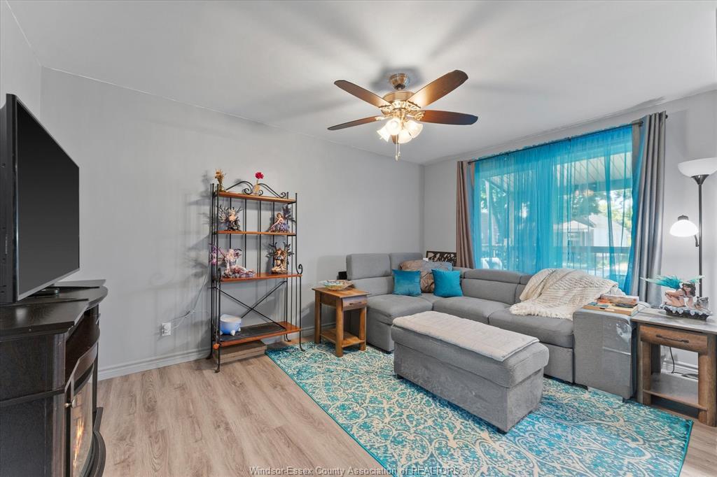 464 Oak, Windsor, ON