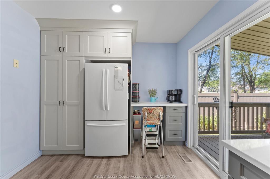 464 Oak, Windsor, ON