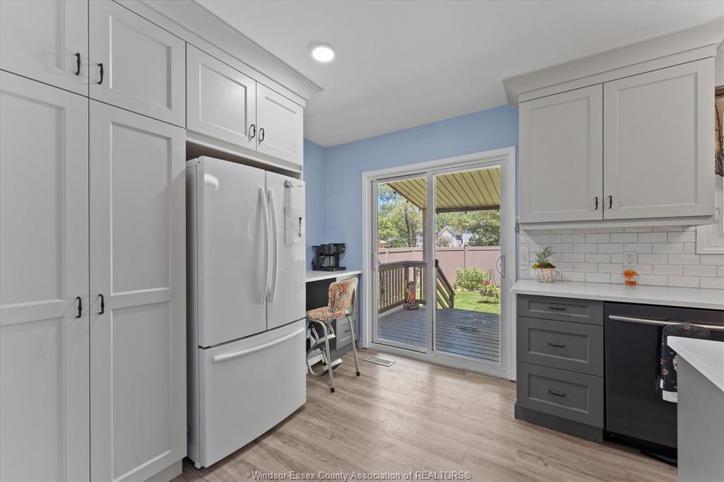 464 Oak, Windsor, ON