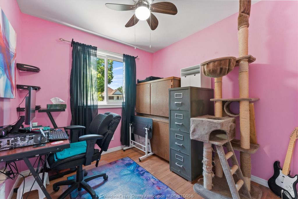 464 Oak, Windsor, ON
