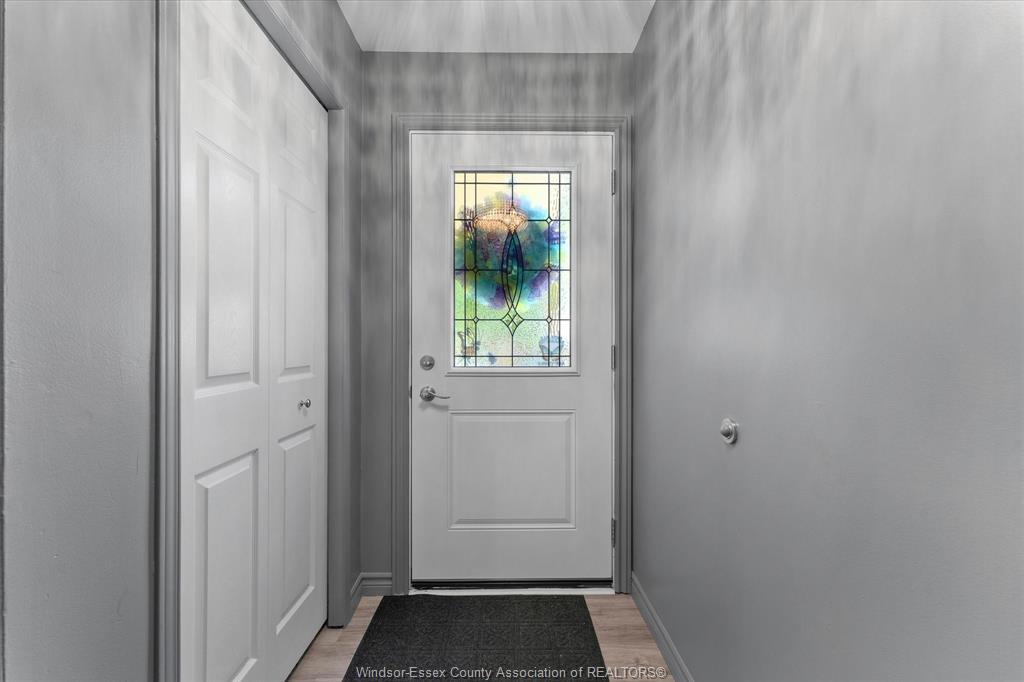 464 Oak, Windsor, ON