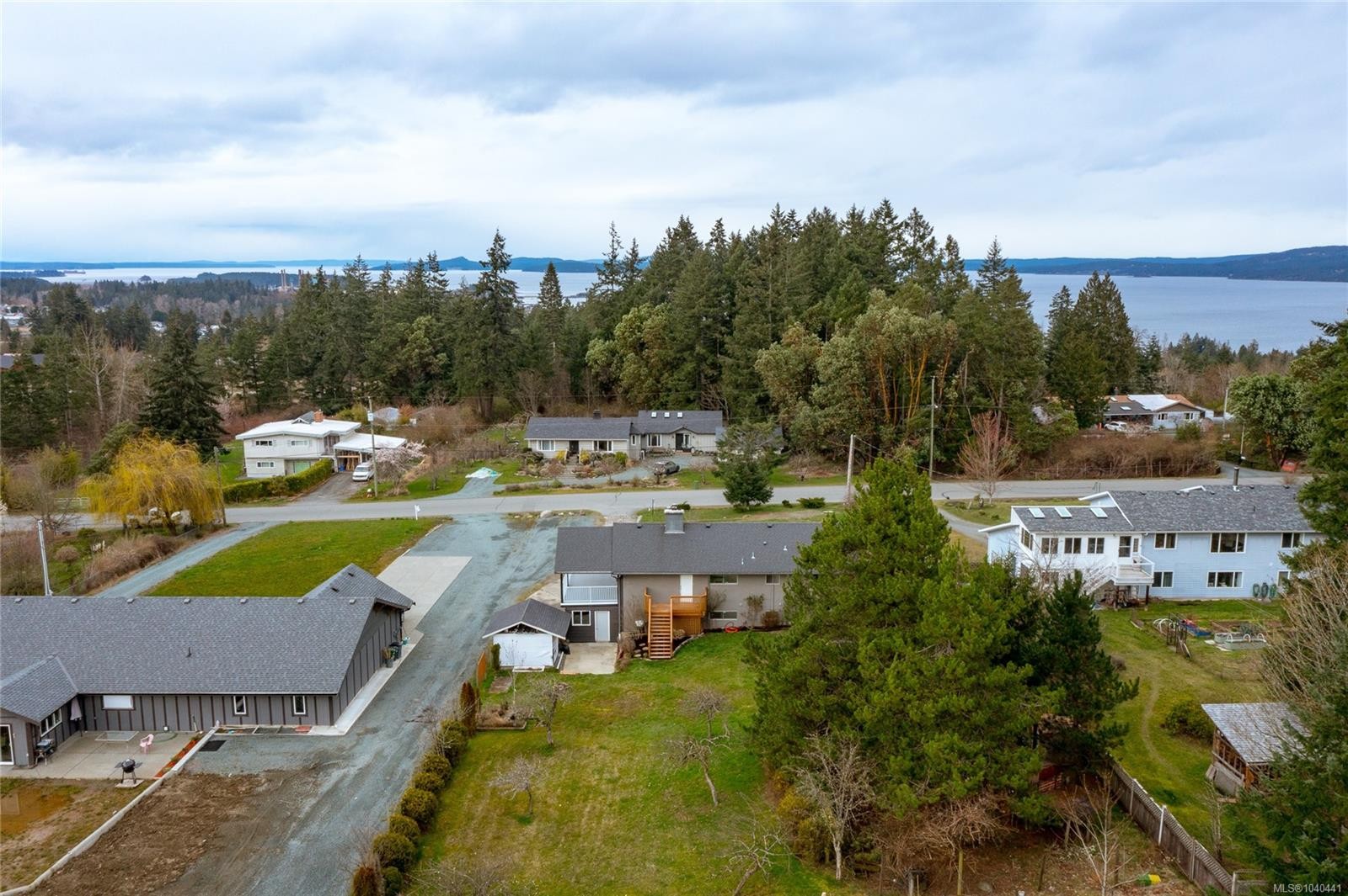 1476 Tatlo Rd, Crofton, BC