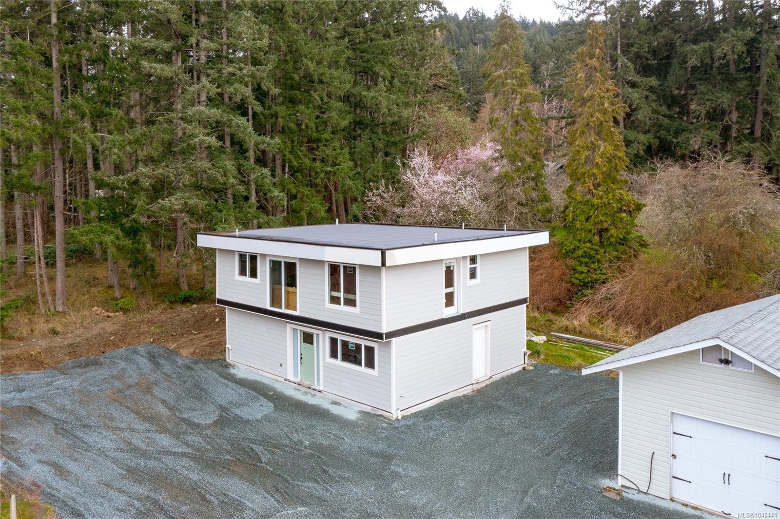 1476 Tatlo Rd, Crofton, BC