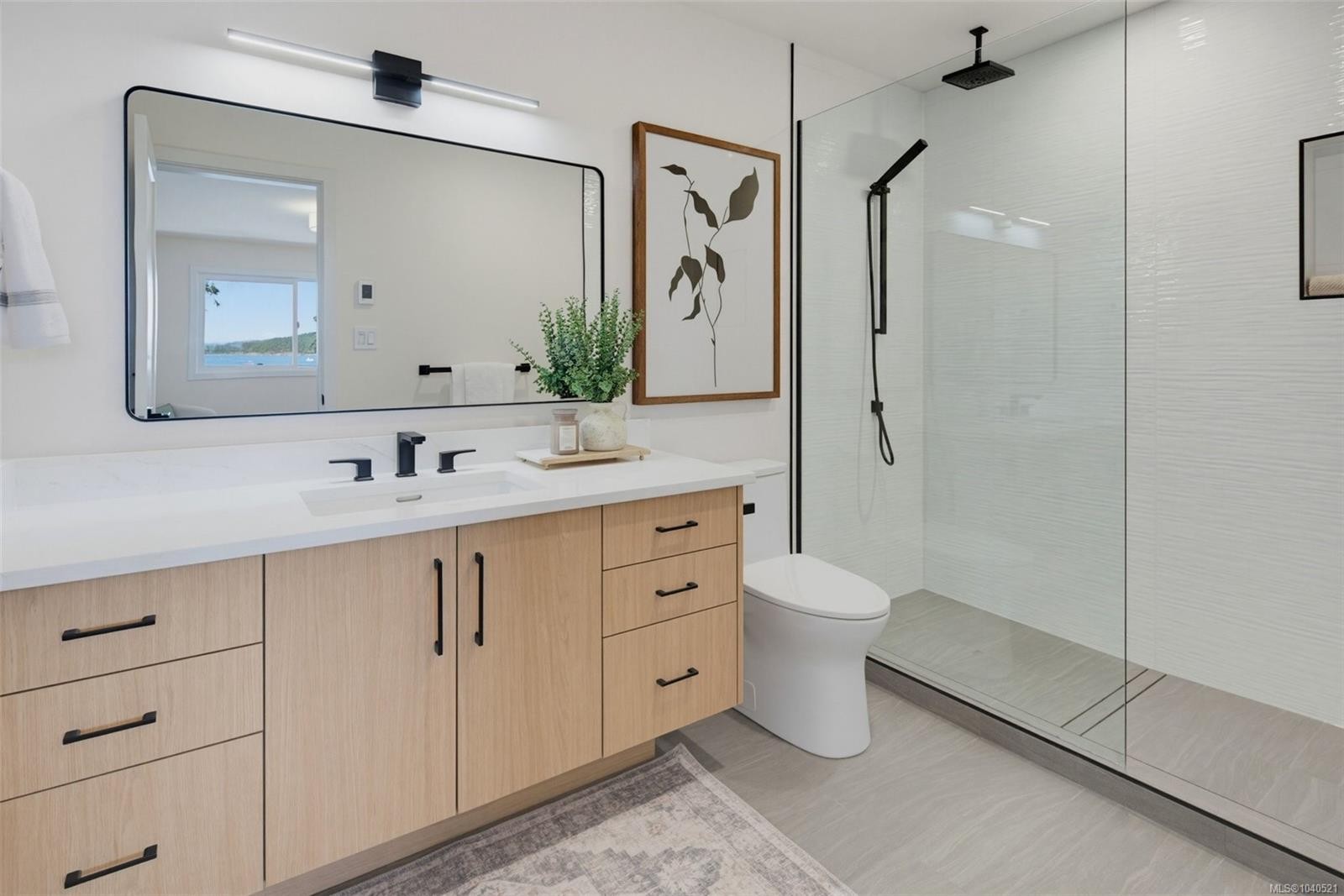 #16-2330 Harbour Rd, Sidney, BC